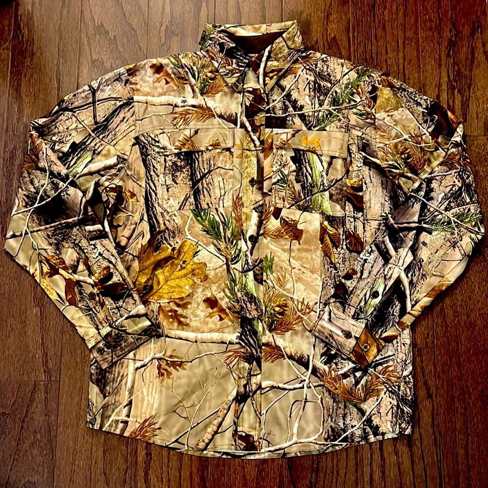 Under Armour REALTREE Camo Hunting Performance Long Sleeve Button Down